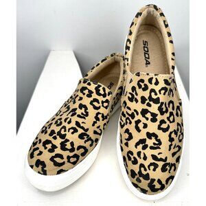 Soda Leopard Print Womens Shoes Slip On Comfort Sneakers Size 8.5
